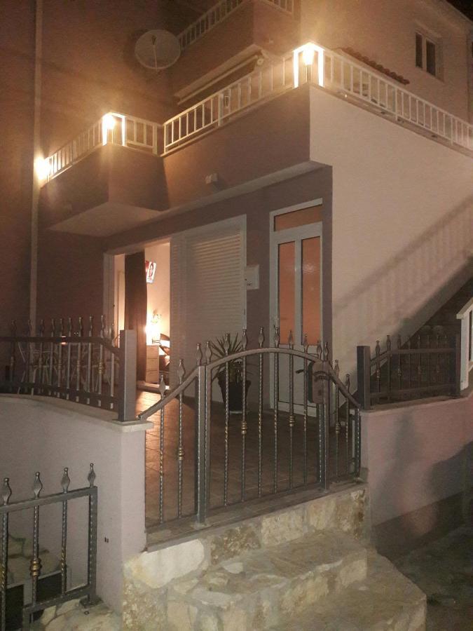 Apartamento Nessa & Meli Makarska Exterior foto